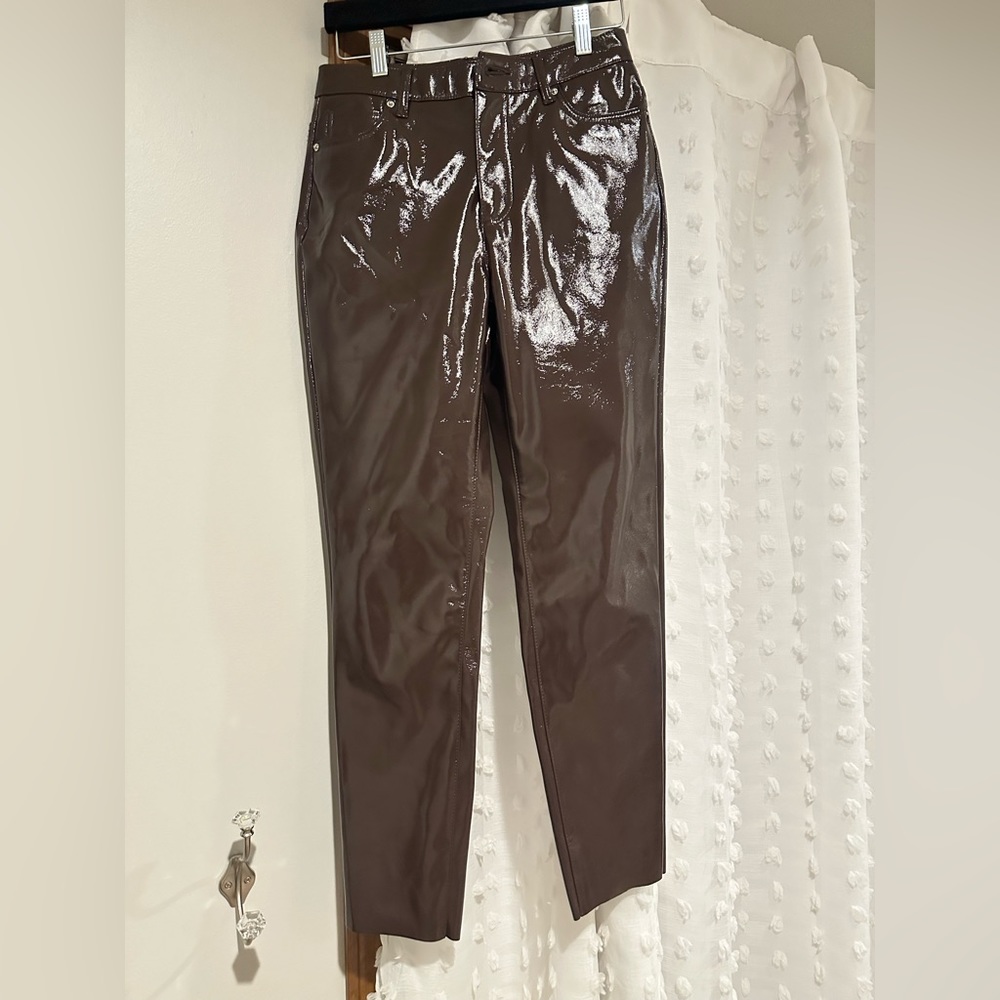 Vero Moda- Brown patent leather pants